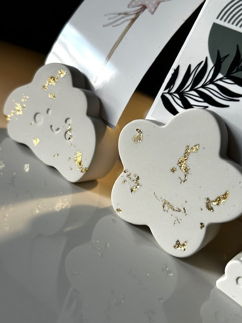 YUKI en TRIO 'Nuage, fleur et arc-en-ciel' - Porte-photo l Porte-cartes ``Éclats d'or``