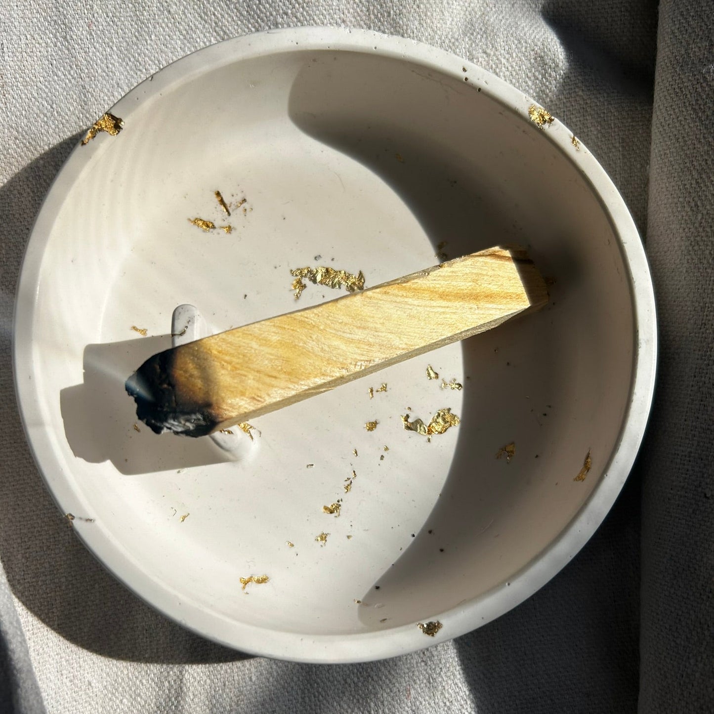 HAKU – Porte-encens & brûleur Palo Santo