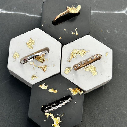 TALA - Porte bagues Hexagonal ``Éclats d'or ``